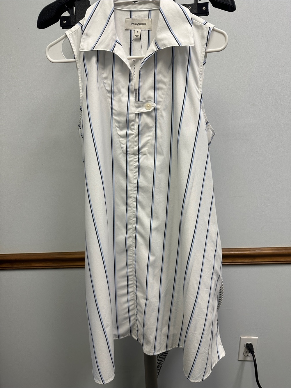 Banana Republic White and Navy Striped Sleeveless Button Tunic Dress
